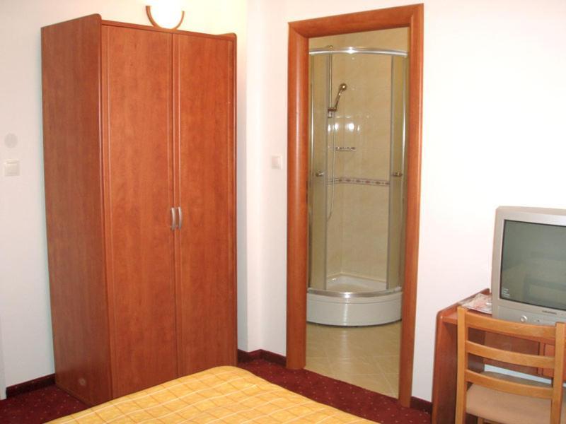 ياستريبارسكو Klet Jana Bed & Breakfast المظهر الخارجي الصورة